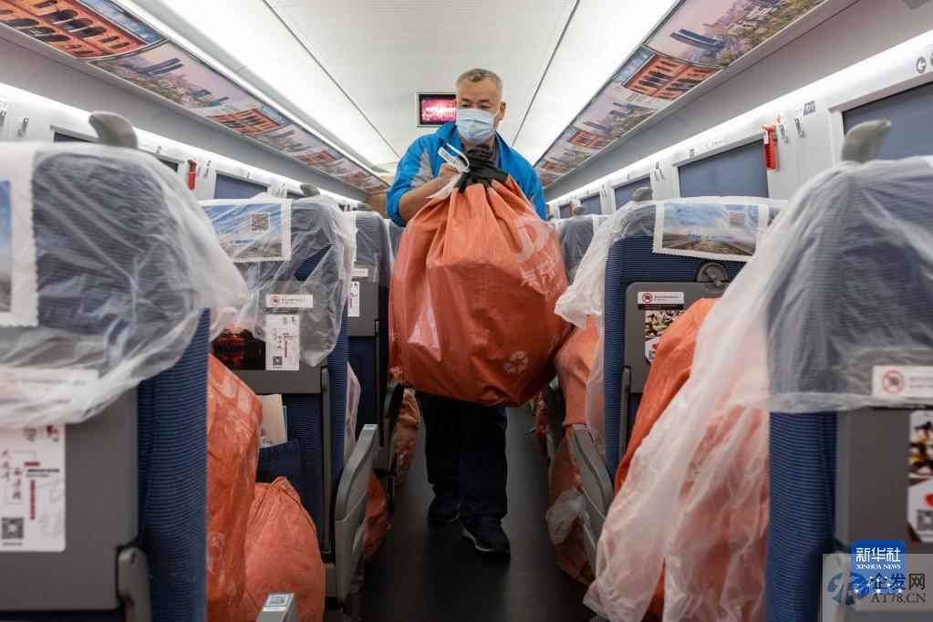 铁路等部门助力“双11”电商黄金周 铁路等部门助力“双11”电商黄金周