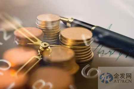 易纲：“自救”应成为当前和今后应对金融风险的主要方式