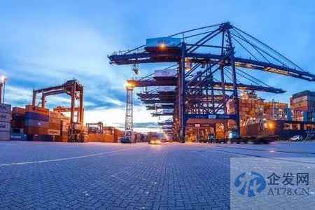 从前10个月进出口“成绩单”看中国外贸韧性