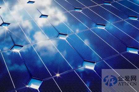 硅片价格战来袭？隆基、中环一个月内先后降价 拐点或提前到来