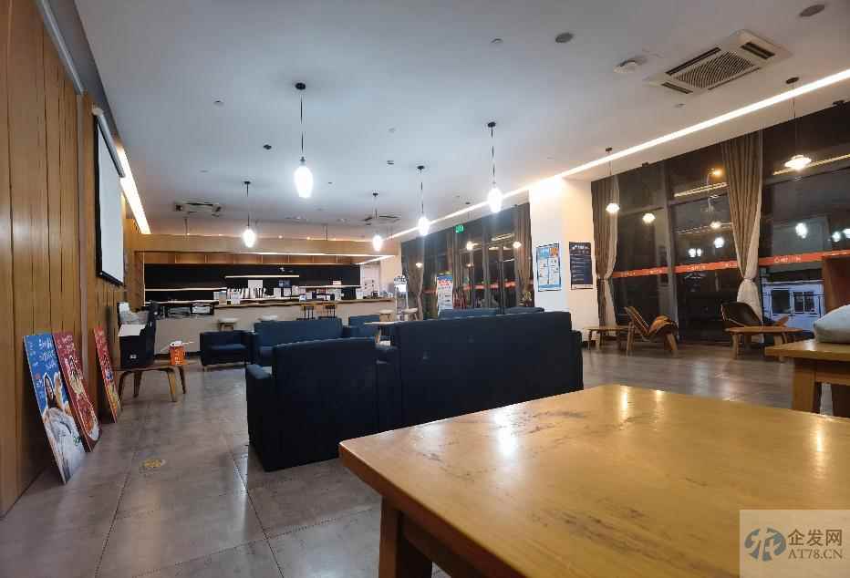 魔方公寓股权冻结风波：与原业主对簿公堂，加盟模式拖累利润