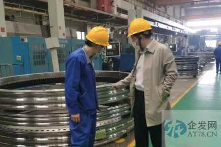 做强供应链金融服务稳链固链强链助实体