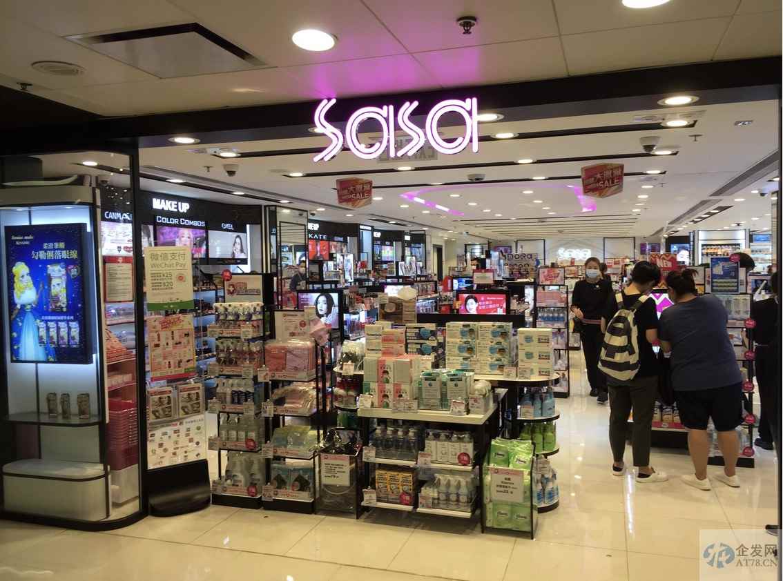 业绩下滑、关店连连，美妆集合店赛道失速