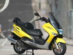 诚售雅马哈摩托车MAJESTY125