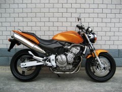 诚售本田摩托车CB250小黄蜂
