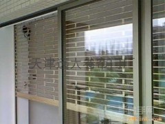 天津水晶卷帘门,天津铁艺大门,天津远大制作安装 天津水晶卷帘门,天津铁艺大门,天津远大制作安装