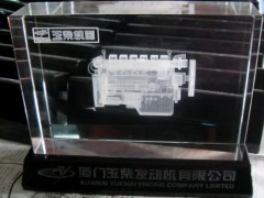 水晶学校礼品，水晶活动礼品，水晶内雕，水晶制品