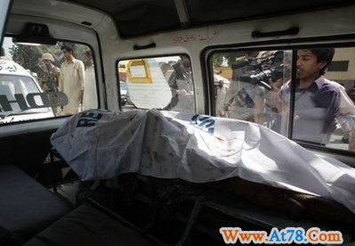 巴基斯坦拉合尔发生3次爆炸致45死百余人伤(组图)