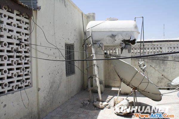 索马里首都交火不断 新华社报道员办公室遇袭(组图)