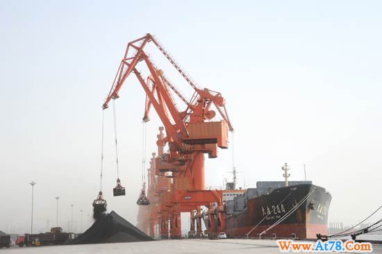 激扬振兴风帆 舞动腾飞翅膀--辽宁港航建设纪实(组图)