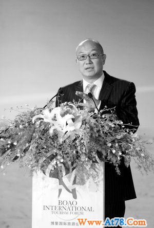 “海南房地产有脆弱性和敏感性”(组图)