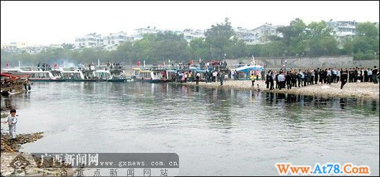 持续干旱致桂林漓江水位下降 漓江游