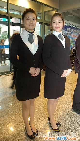台“国光小姐”17年后重出江湖 笑容甜美(组图)