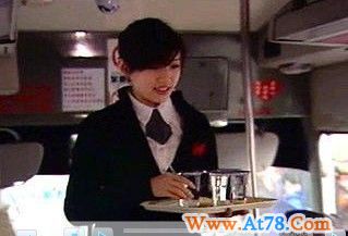 台“国光小姐”17年后重出江湖 笑容甜美(组图)