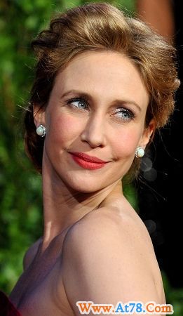 麦当娜再执导筒 伊万-麦格雷戈演“温莎公爵”