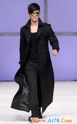 七匹狼秋冬时装发布会在京举行（3）(图)