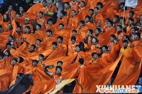 中超联赛“从头再来”　国安、鲁能主场告捷(组图)