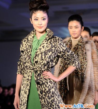 陈慧琳豹纹狂野压轴走秀 收集秘方欲再生女(图)