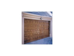 北京修门 朝阳区维修各种卷帘门 换弹簧 北京修门 朝阳区维修各种卷帘门 换弹簧