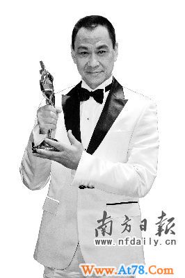 64岁王学圻难忍分居闹离婚 对海归儿子深感愧疚