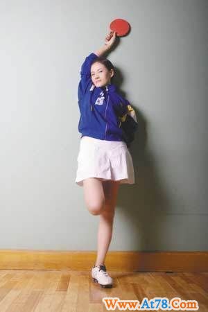 组图：重庆女乒刮性感风 国乒推裙装源于笑话