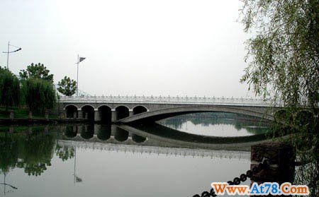 四川大学发生凶杀案致1死2伤 疑为情杀(图)