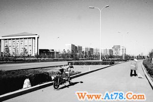 美《时代》周刊:中华人民共和国房地产业狂潮催生“鬼城”(组图)