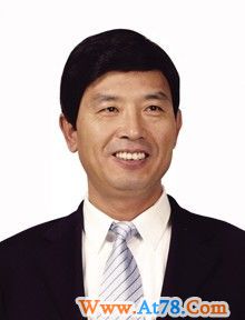 继任者何文波 资料图