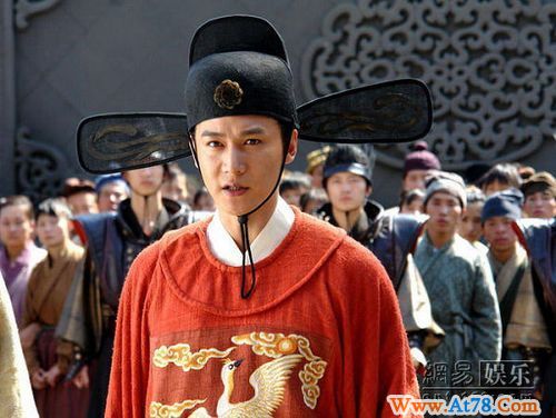 《大槐树》尘封数年获播 陆毅称其为最爱作品(组图)