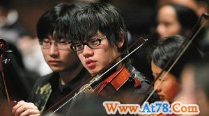 美国交响乐团的危机(组图)