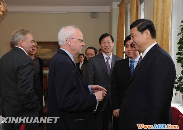习近平会见瑞典议长韦斯特贝里(组图)