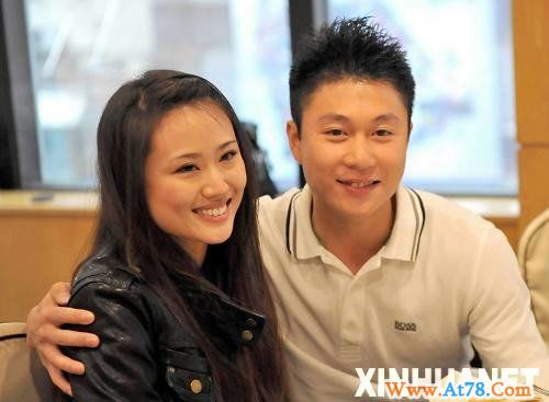 体操冠军来港慈善汇演 李小鹏与搭档刘璇主持(图)