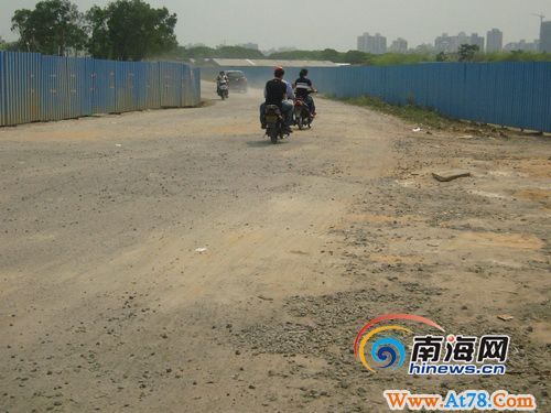 海口五指山南路南段因拆迁问题致竣工延期(组图)
