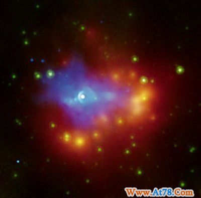 太空望远镜捕捉到崩塌恒星尘埃遗骸(图)