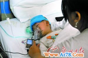 失业男子与老婆吵架后欲捂死幼子(图)