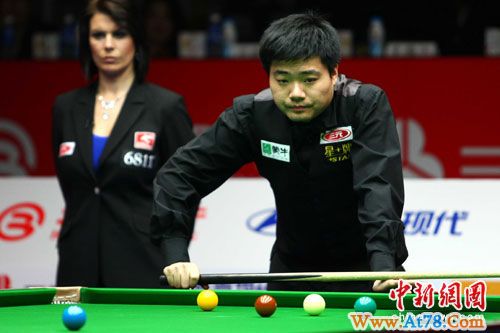 图：丁俊晖无缘斯诺克中华人民共和国公开赛金牌