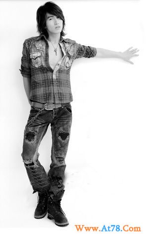 言承旭被曝是私生子(组图)