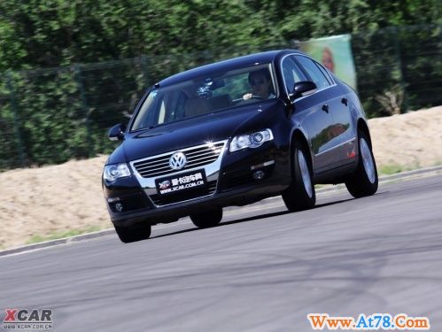 一汽大众北京车展推长轴距版迈腾 2011年底上市