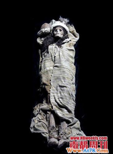 揭秘死亡罗布泊:考古发现4000年前木乃伊