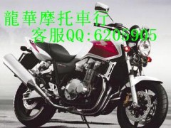 本田 CB1300摩托车