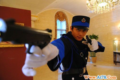 雷牧《猎人笔记》巧越狱 痴迷武学险“走火入魔”(图)