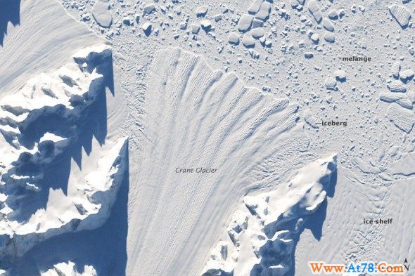 卫星图片揭示南极冰架崩裂导致冰河加速消退(组图)