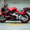 鸿兴车行大热卖本田CBR-400RR摩托车