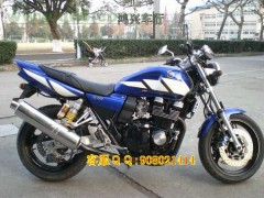 鸿兴车行大热卖雅马哈XJR400 摩托车