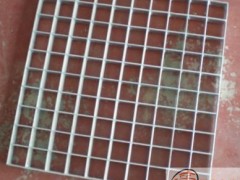 护栏网 钢格板护栏 铁路护栏