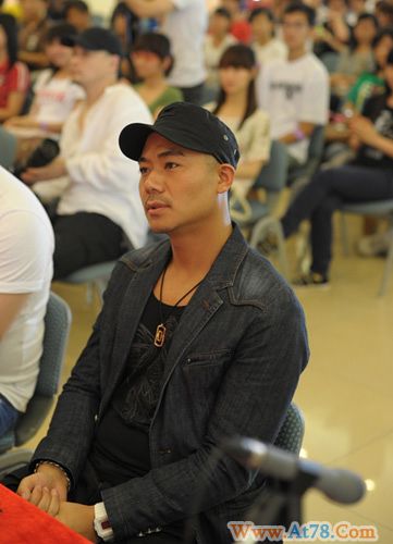 安琥助阵校园天使广州海选翻版凤姐抢镜(图)