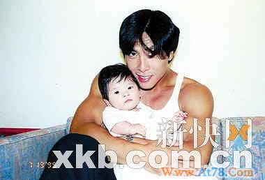 甄子丹3段情：闪婚前妻有1子曾跪地求爱万绮雯