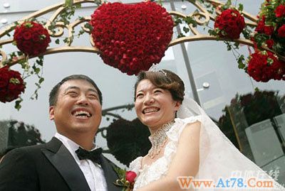 刘国梁喜获双胞胎千金为女儿取名非常慎重