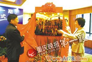 我国首个内陆保税港区通过国家验收即将运行