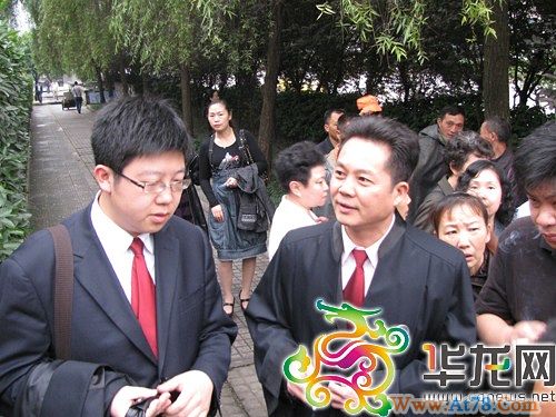 文强案今日二审5名上诉人被押解到庭(组图)
